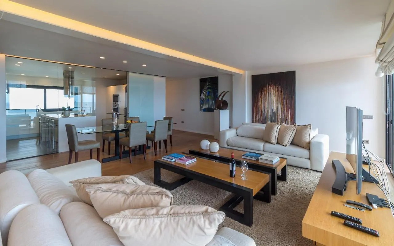 Extra Luxurious Apartment On The Beachfront Salinetas