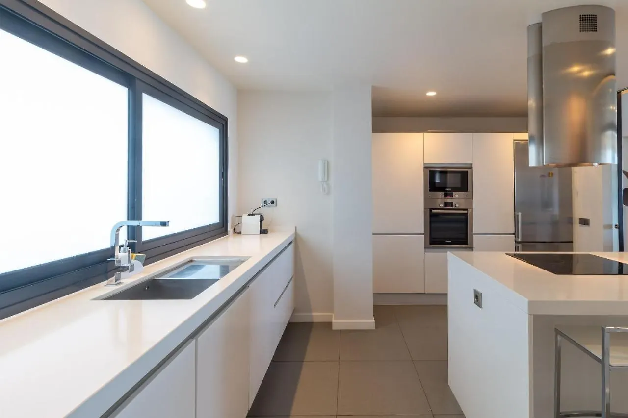 Extra Luxurious Apartment On The Beachfront Salinetas