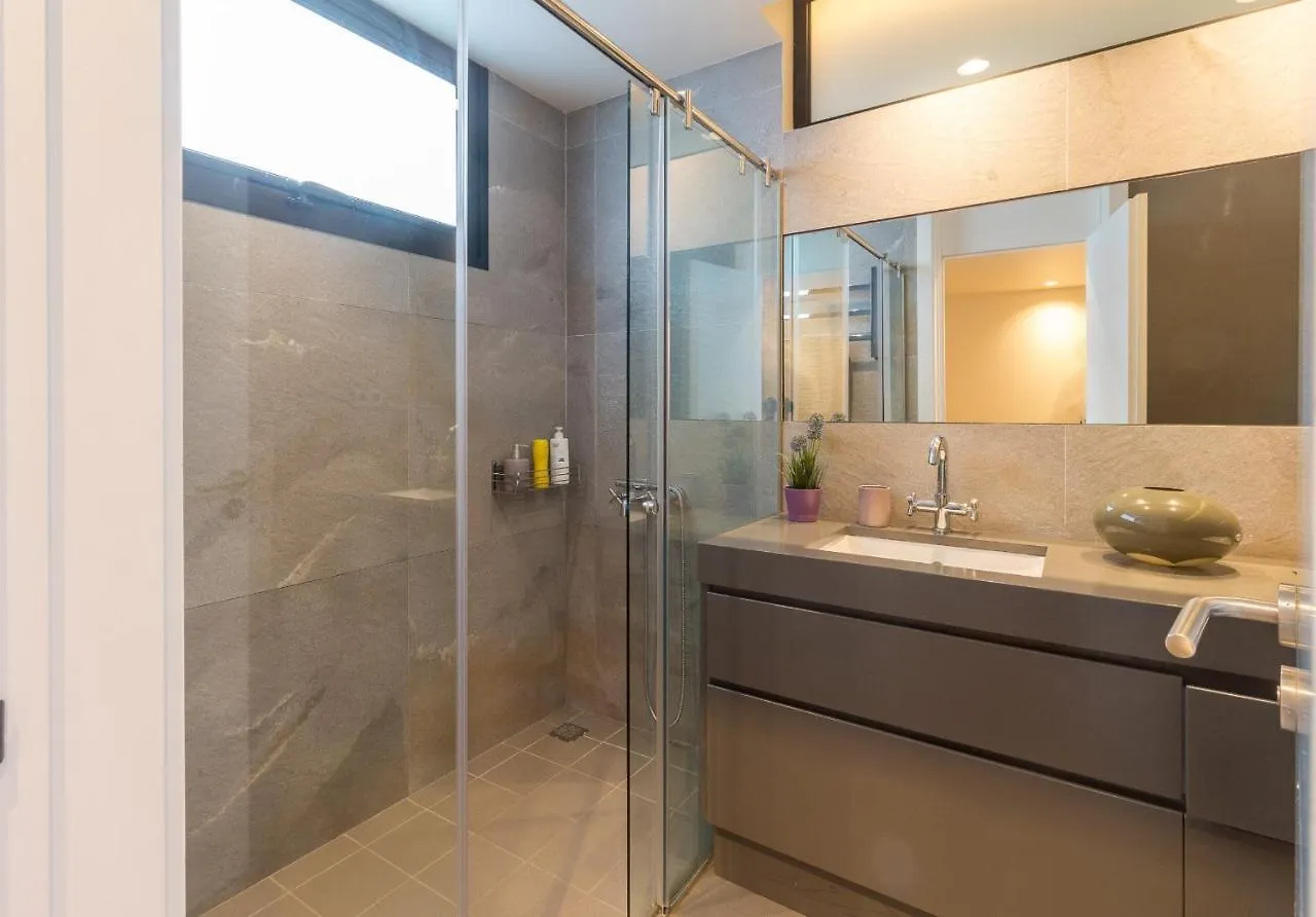 Extra Luxurious Apartment On The Beachfront Salinetas