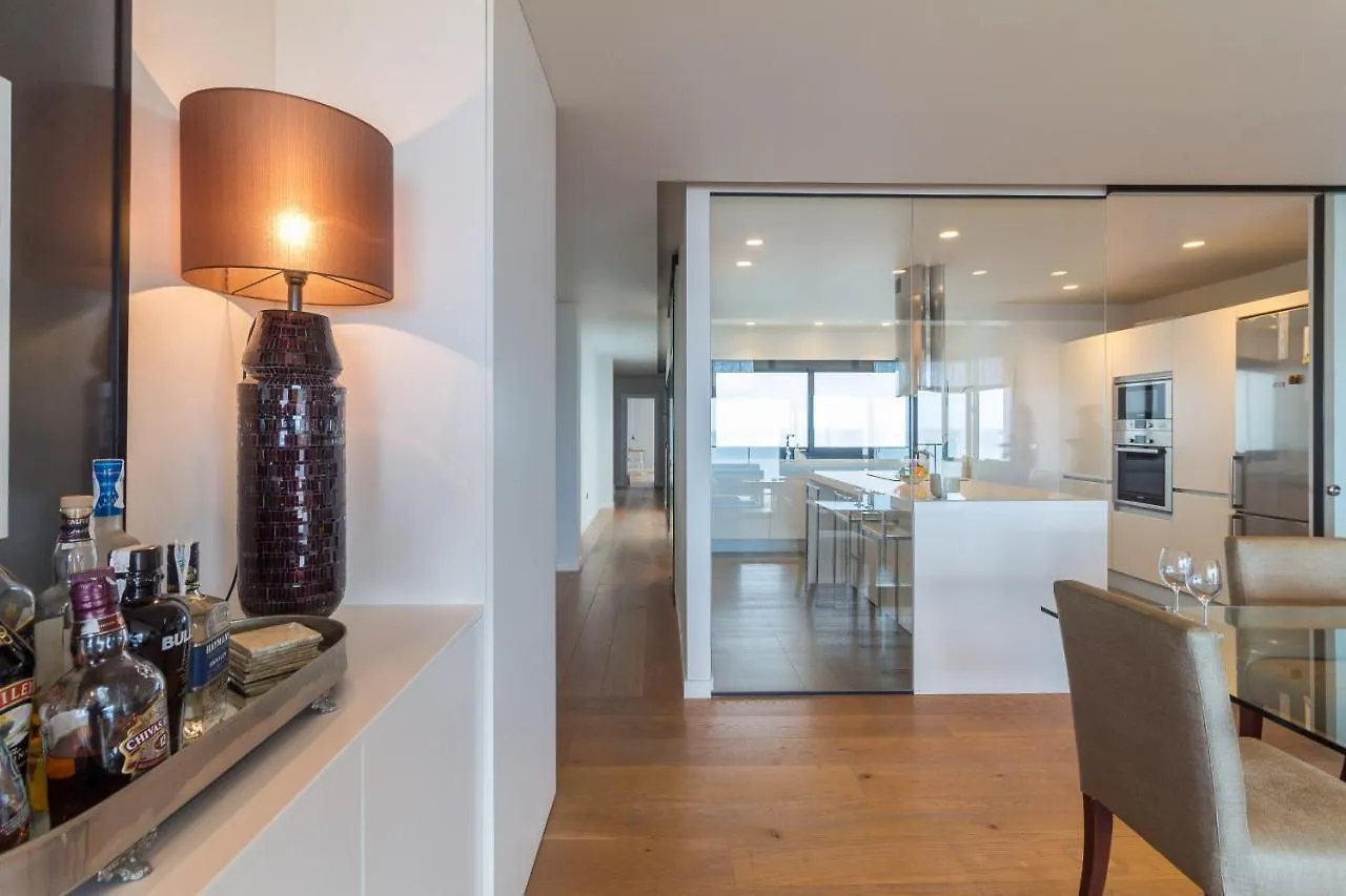 Extra Luxurious Apartment On The Beachfront Salinetas