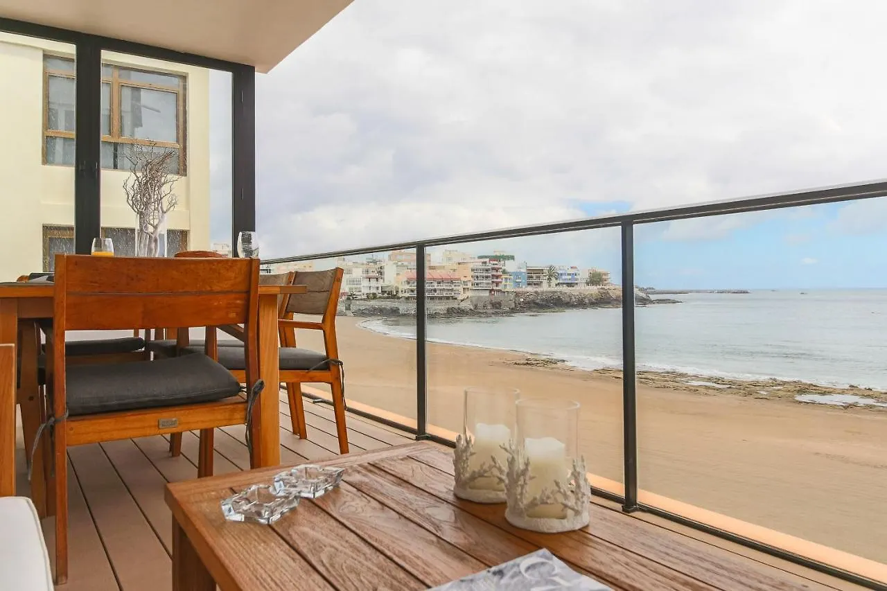 Extra Luxurious Apartment On The Beachfront Salinetas